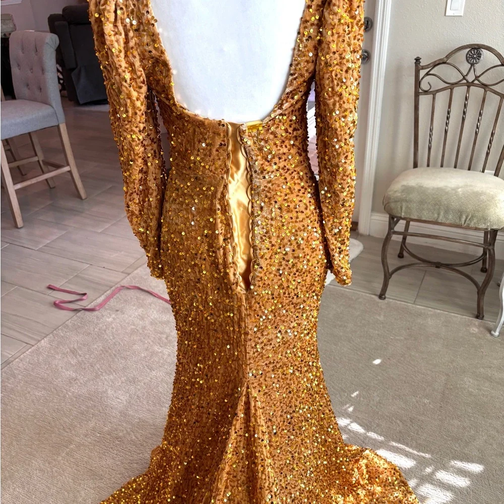 NEW Gold Dress, Sequin Dress, Gold Sequins Dress, Gold Velvet, NWOT, Size S/4 - Picture 5 of 9